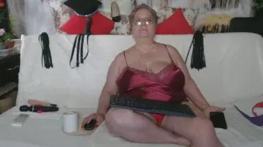 QueenPammy on Cam4 