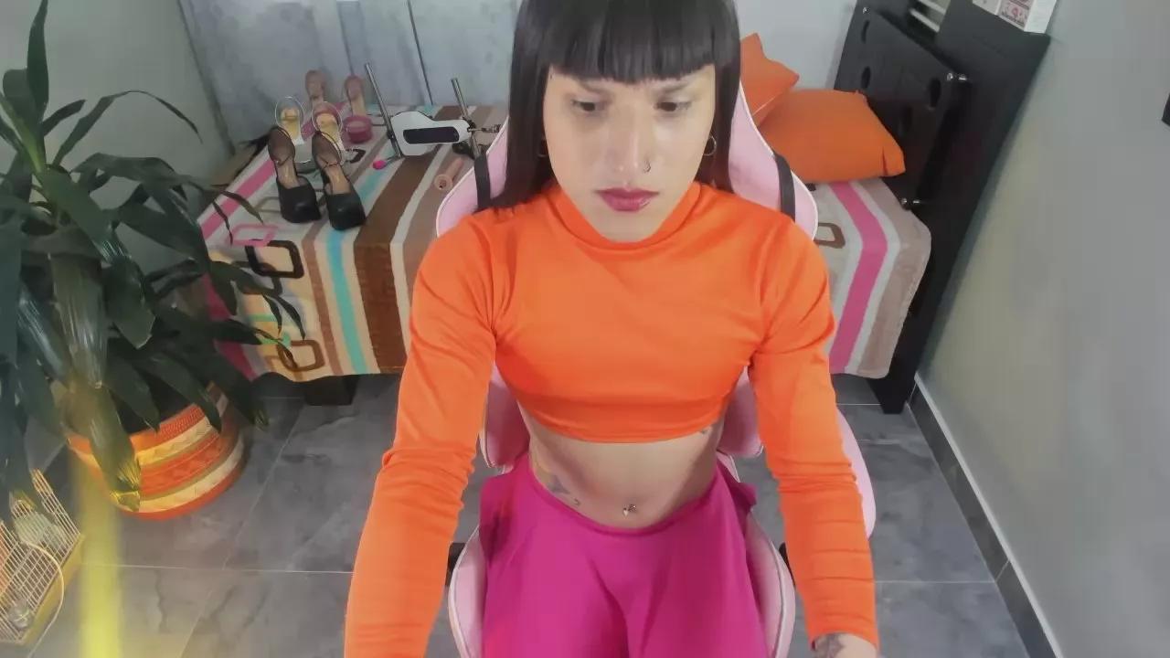 QueenRamona_Hot on Cam4 