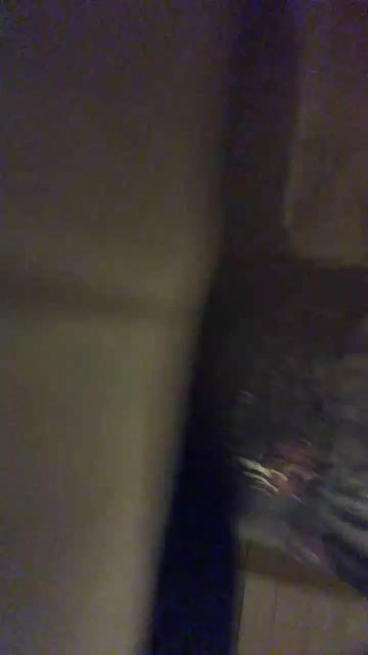 Queensarah98 on Cam4 