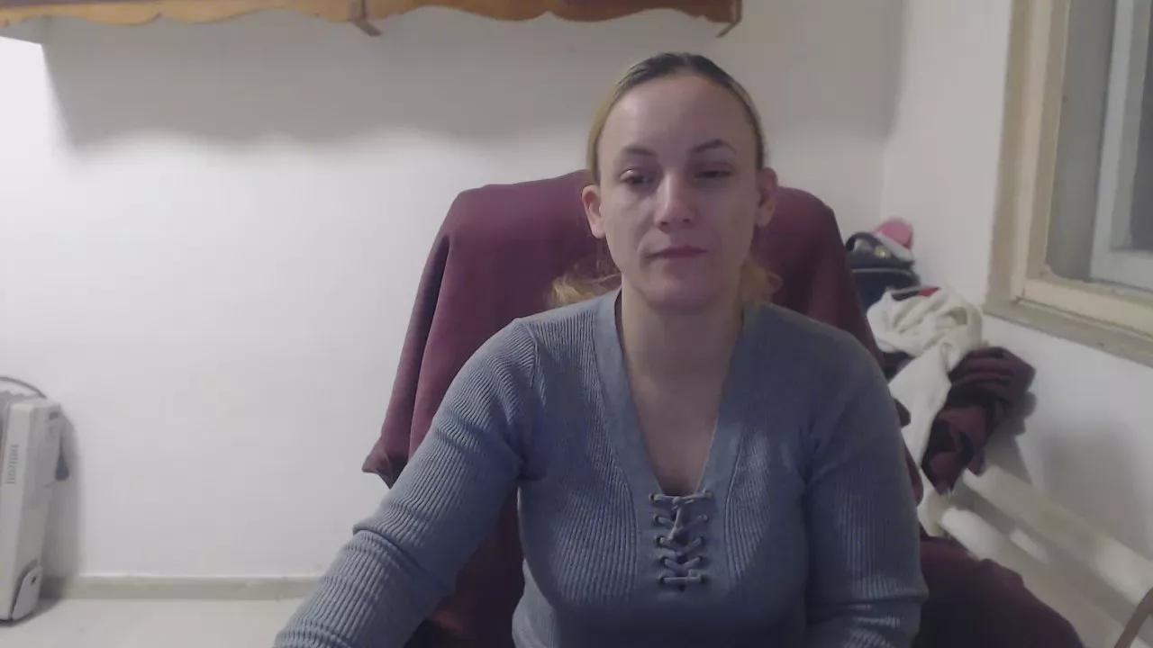 queensinner on Cam4 