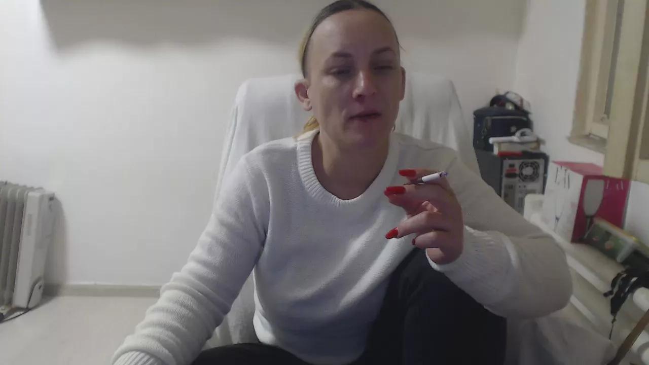 queensinner on Cam4 