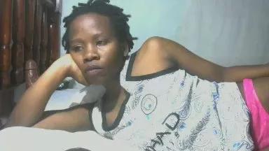 Queentesa on Cam4 