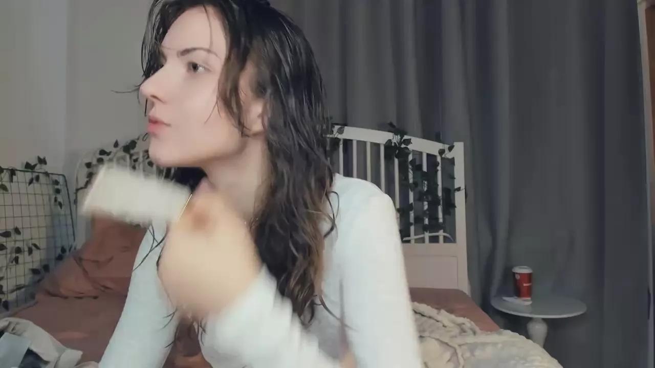 QuennaFares on Cam4