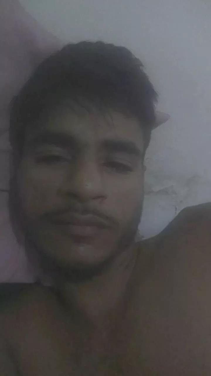 Raafaaaa3 on Cam4 