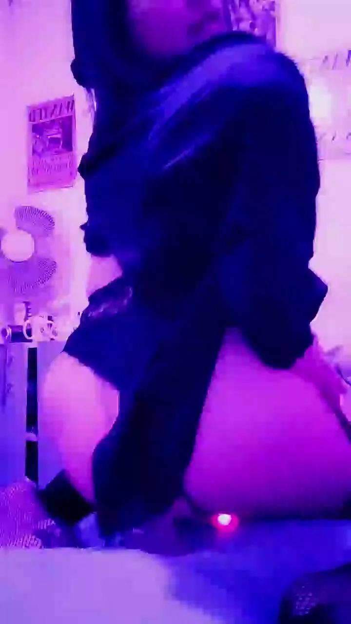 RachelUzumaki on Cam4 