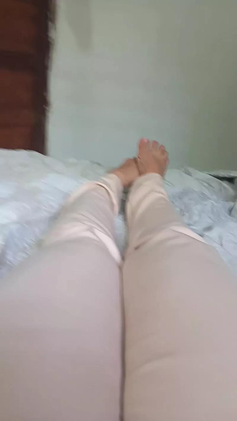 Raissa084 on Cam4 