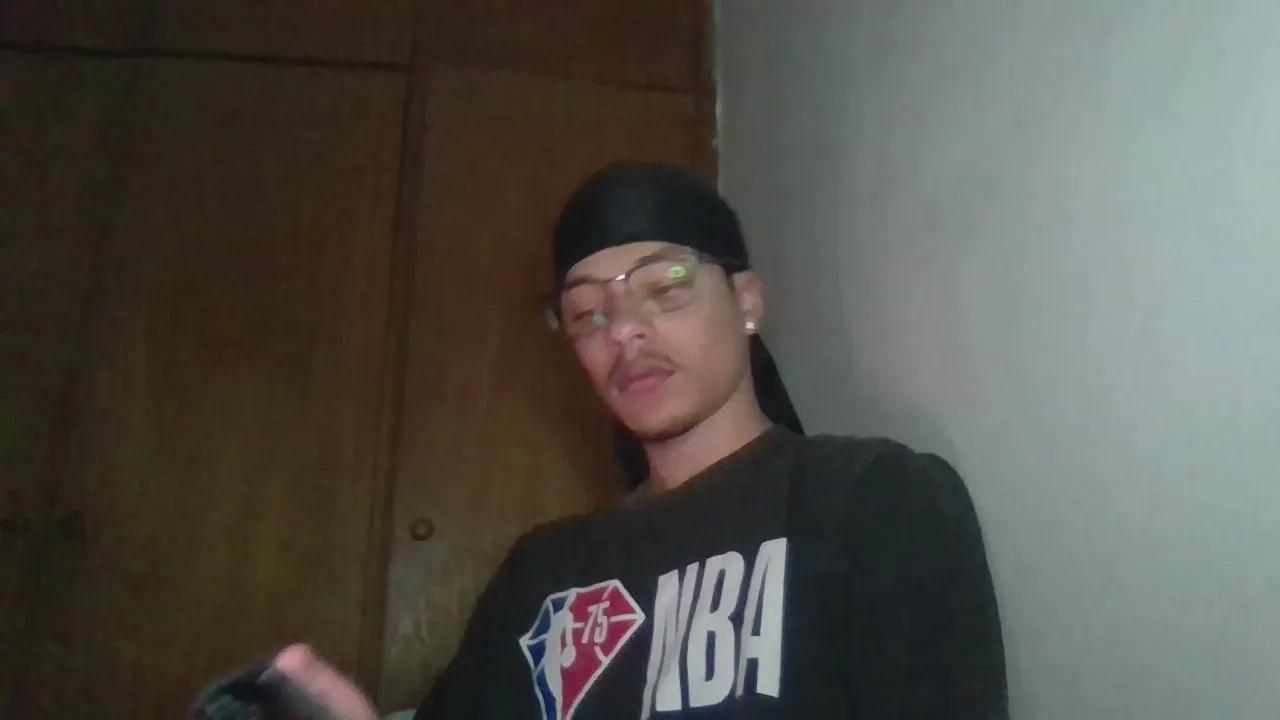 Offline realganjaboy420 on Cam4