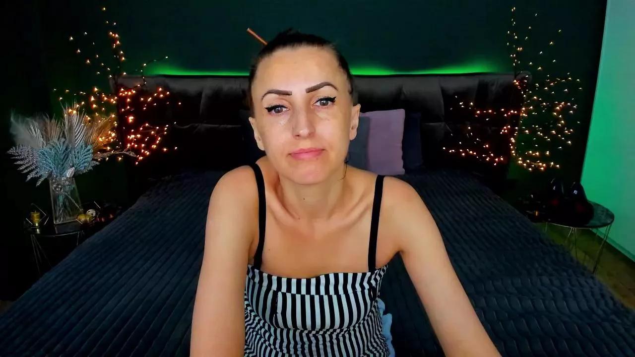 Rebeca_Diamond on Cam4 