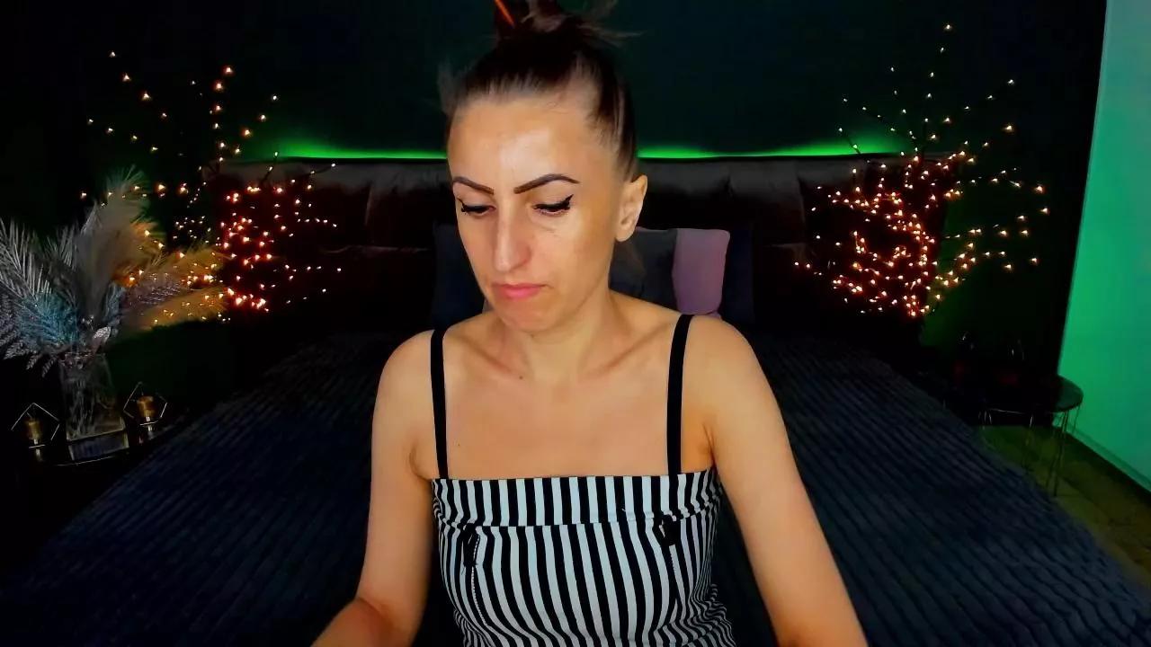 Rebeca_Diamond on Cam4 