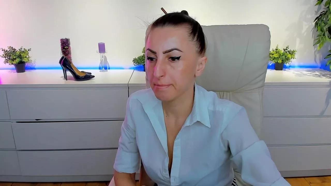 Rebeca_Diamond on Cam4 