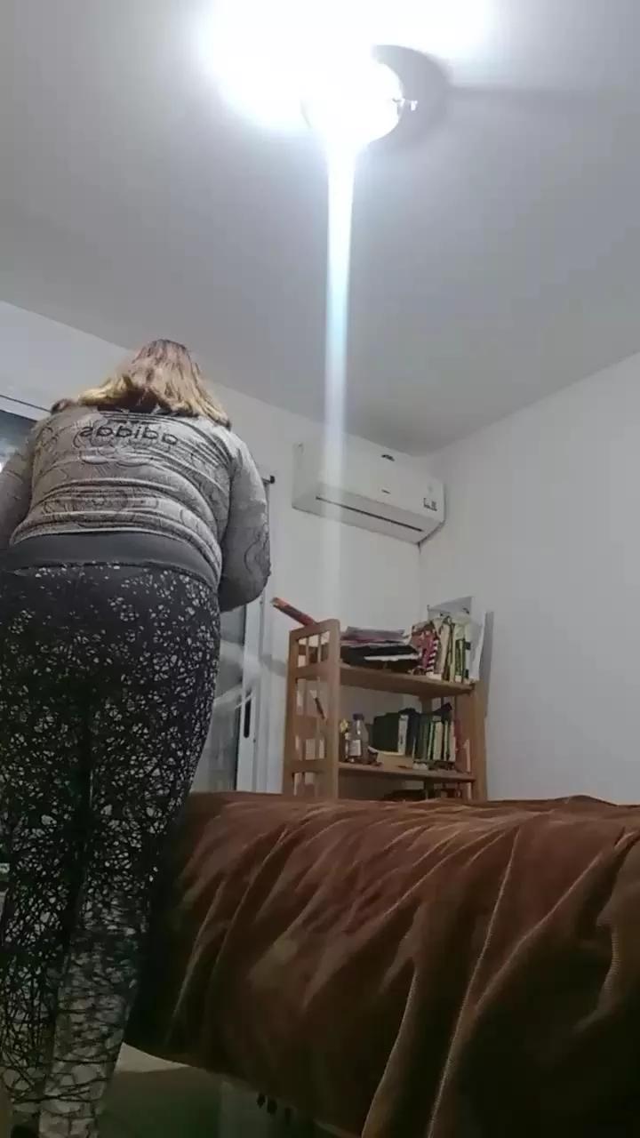 Rebecageisha on Cam4 