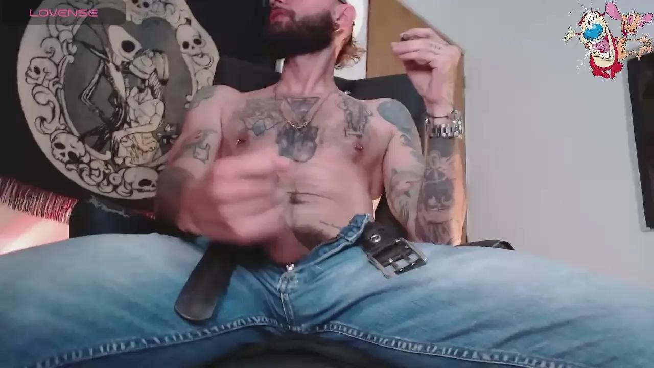 Offline ren_stipe on Cam4