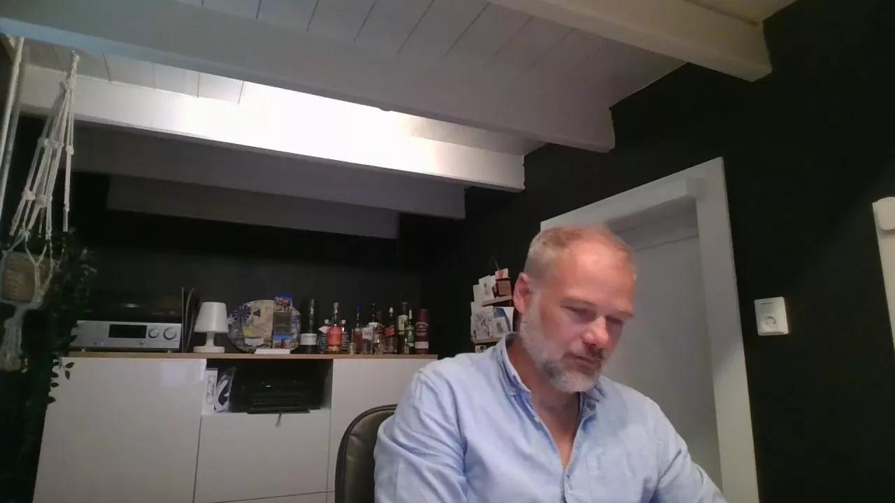 rene4ufun on Cam4 