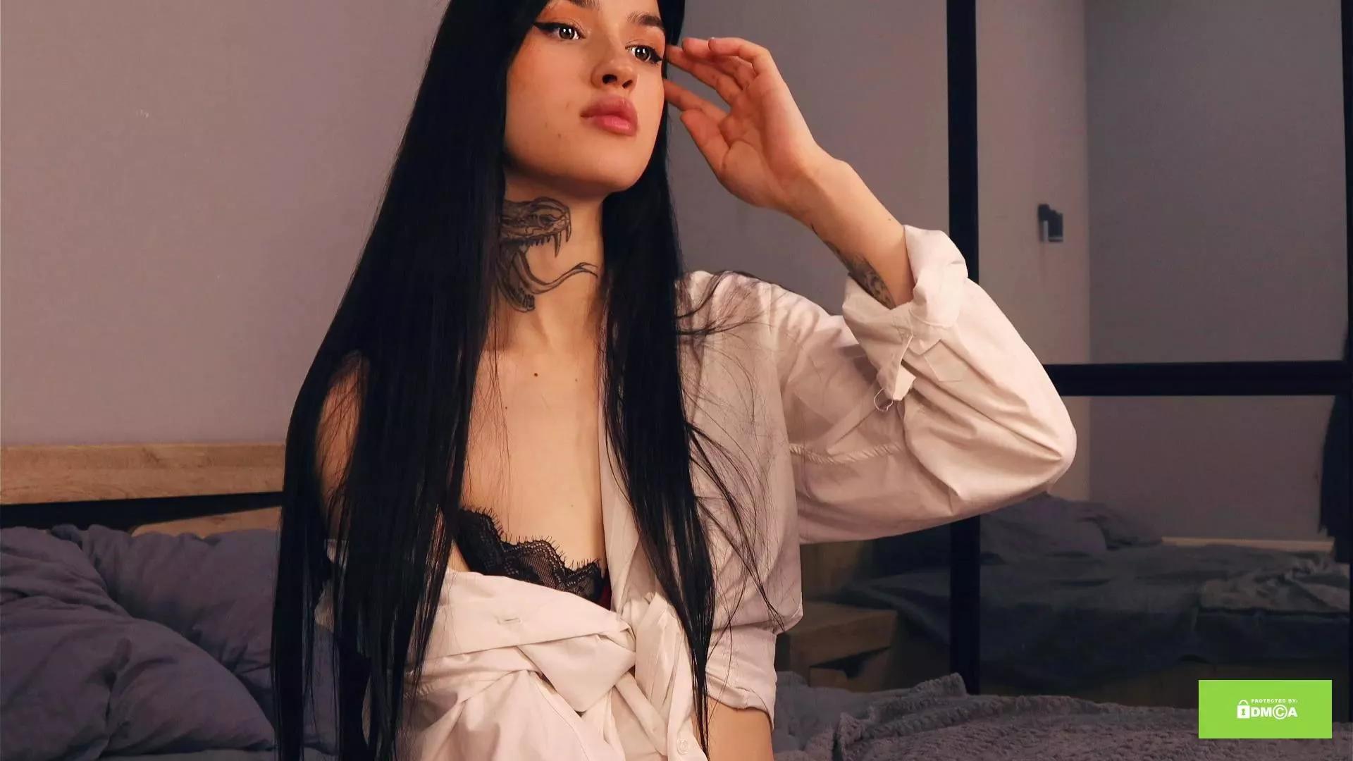 RexanneHawks on Cam4 