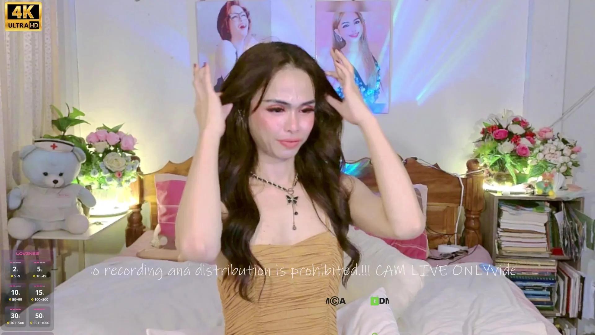 ribbinpink on Cam4 