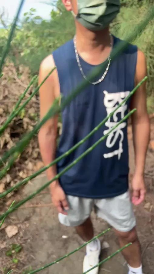 Ricky88888 on Cam4