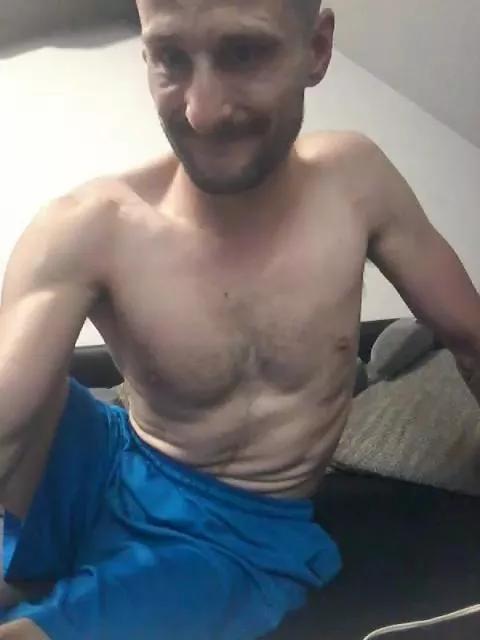 RonnyRonnsen36 on Cam4 