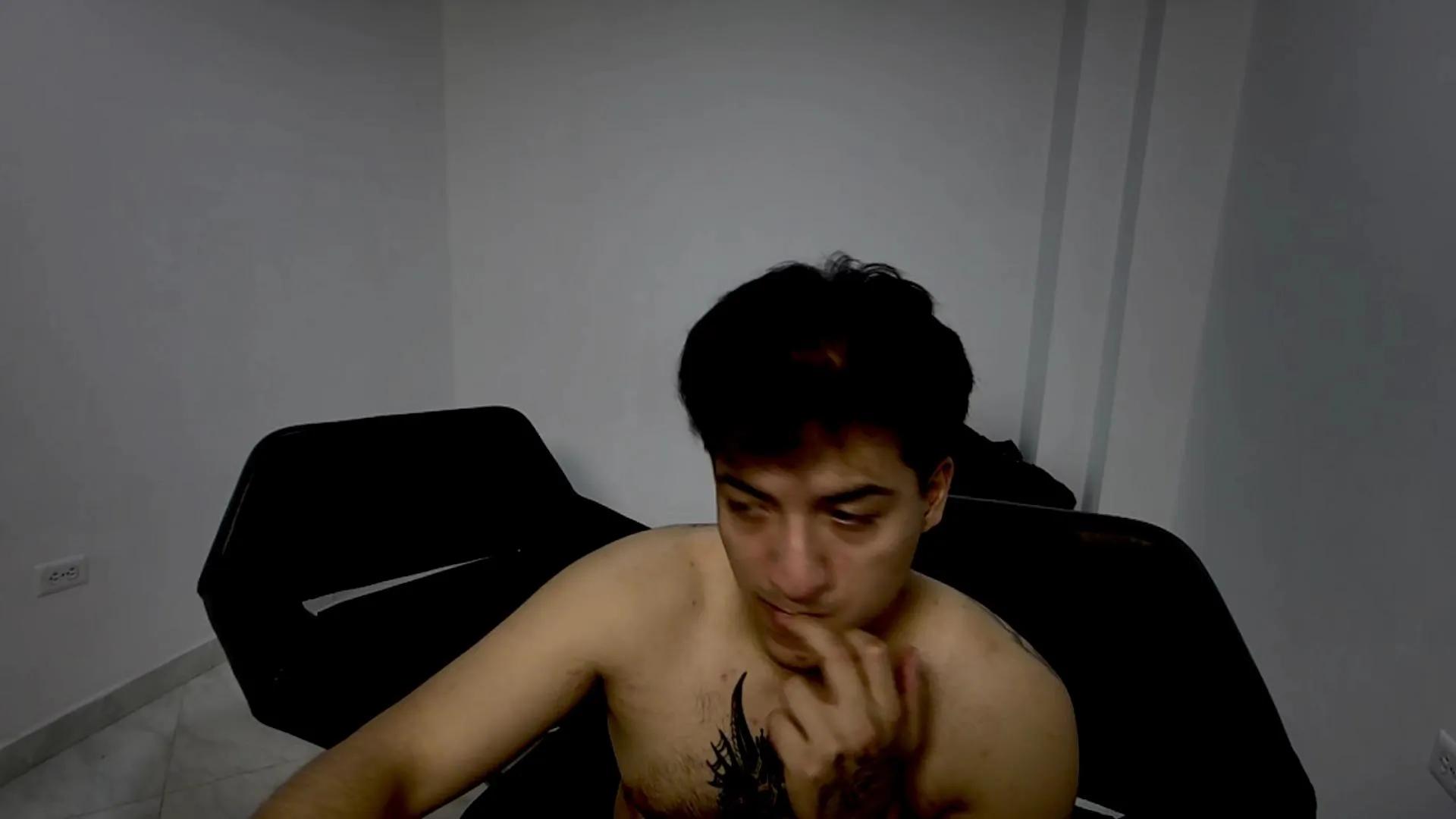 RoseandViktor23 on Cam4