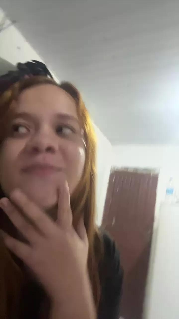 Ruivinhaxx18 on Cam4 