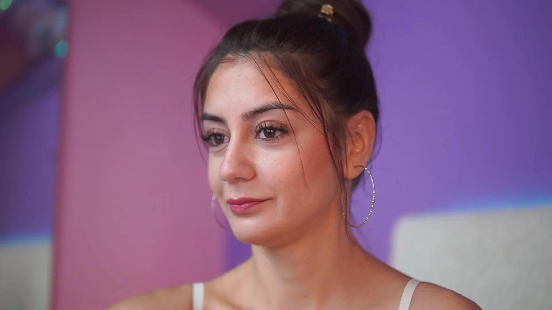 Offline SabrinaHope on Cam4