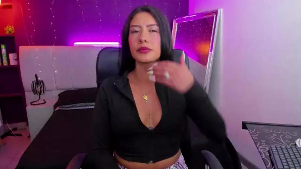 Saharan_ on Cam4 