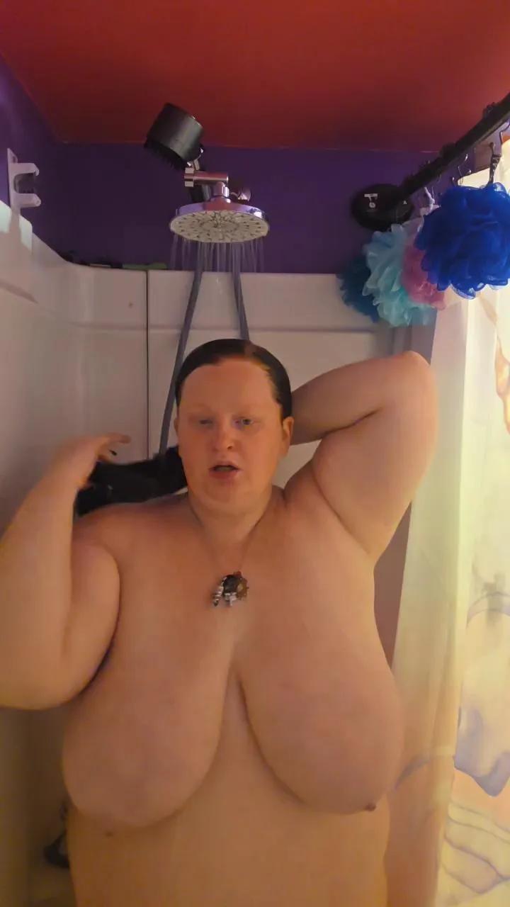 Offline SallyRose1992 on Cam4