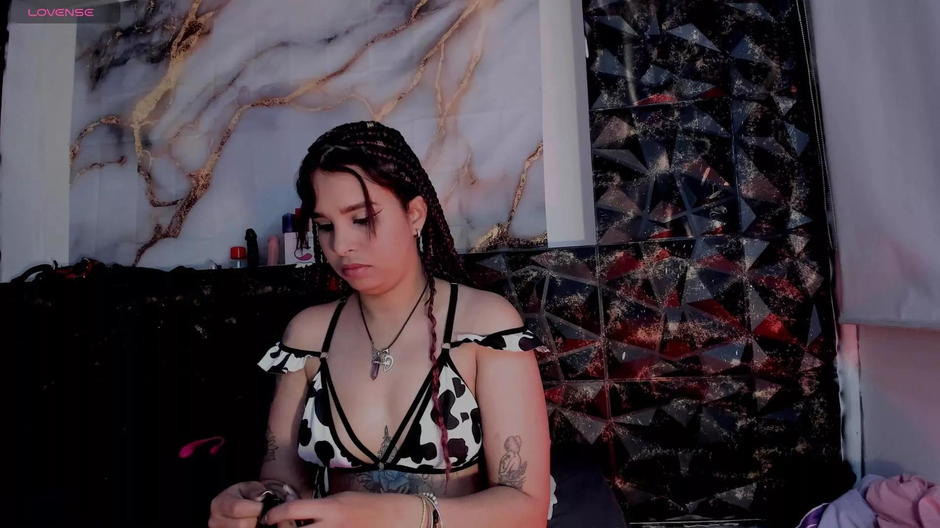 samantha_fx on Cam4 