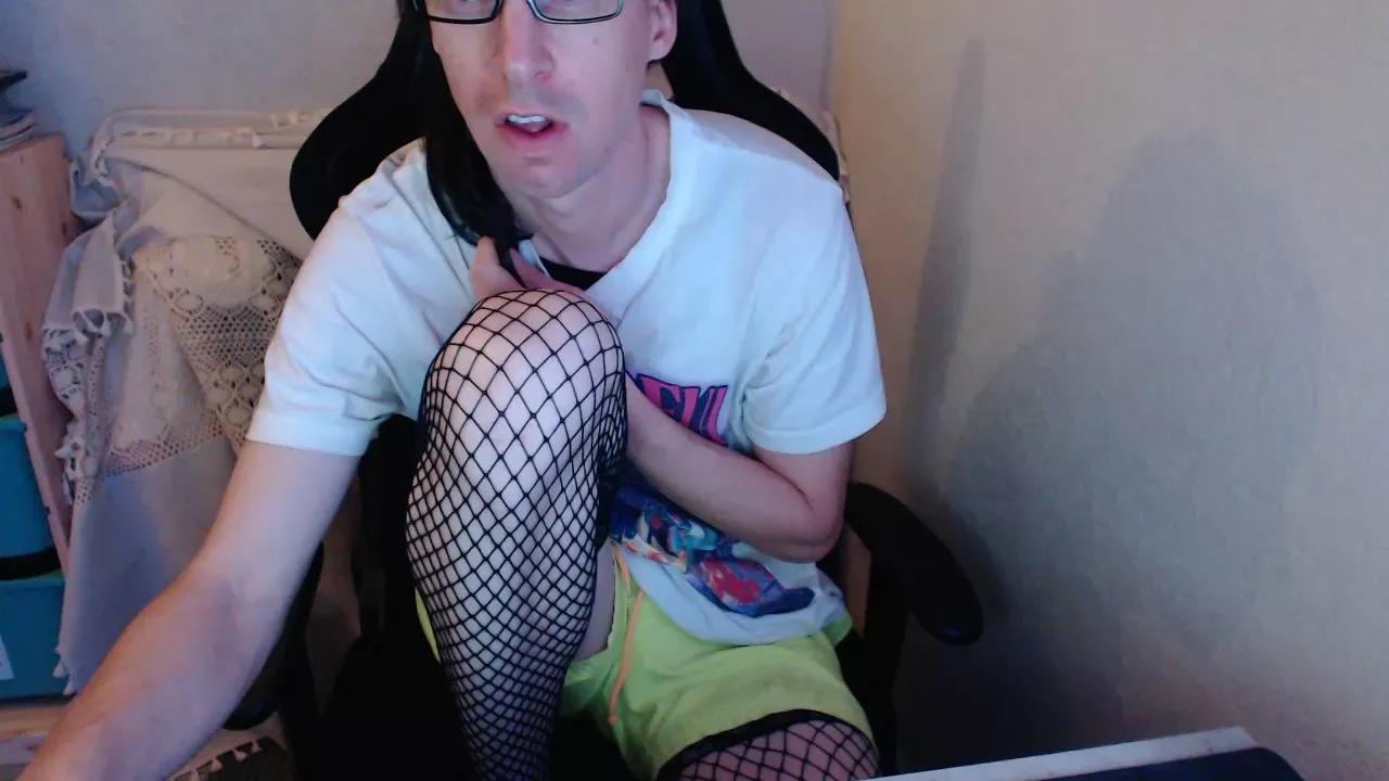 sanakiraz on Cam4 