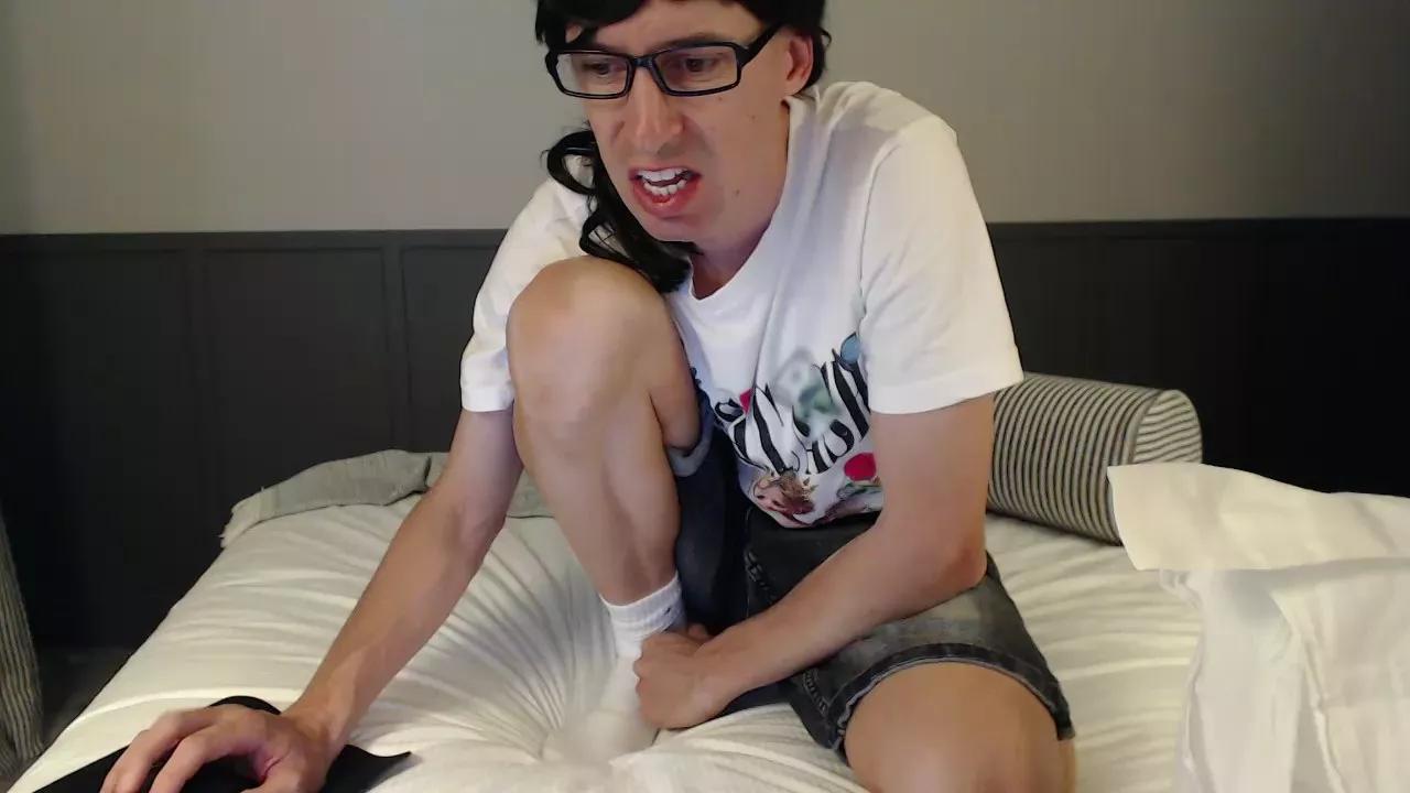 sanakiraz on Cam4 