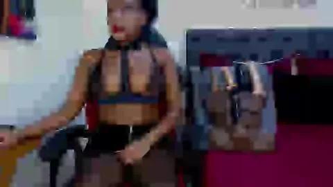 sara_greyx on Cam4 