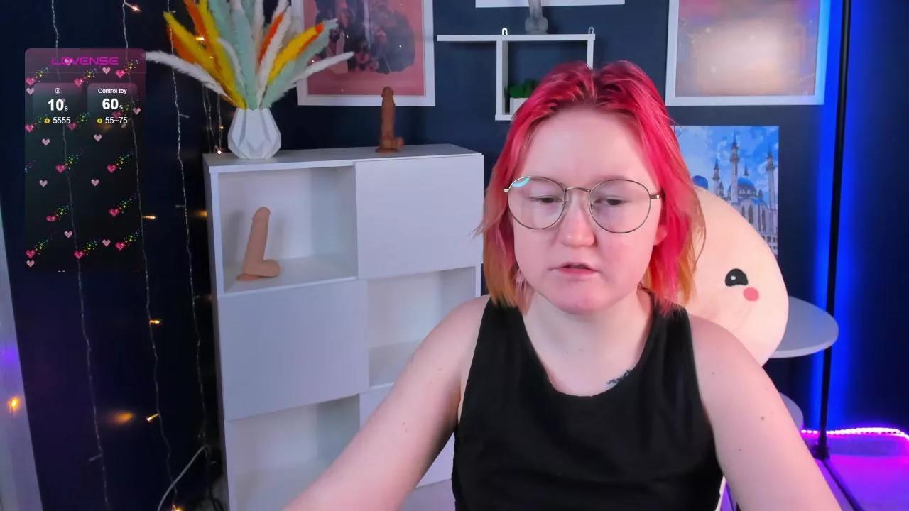Sara_Moor on Cam4 