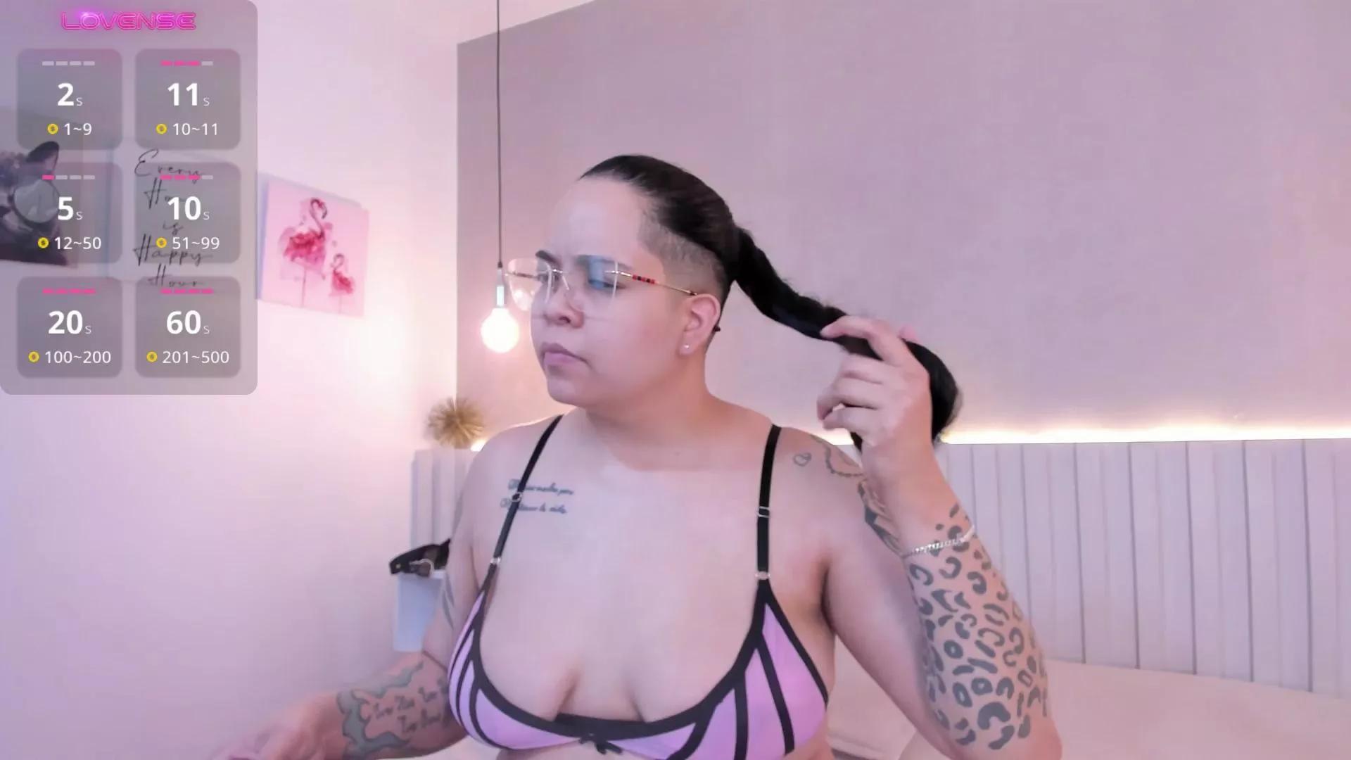 saraandelliee on Cam4 