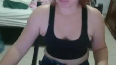 saralovehot on Cam4 