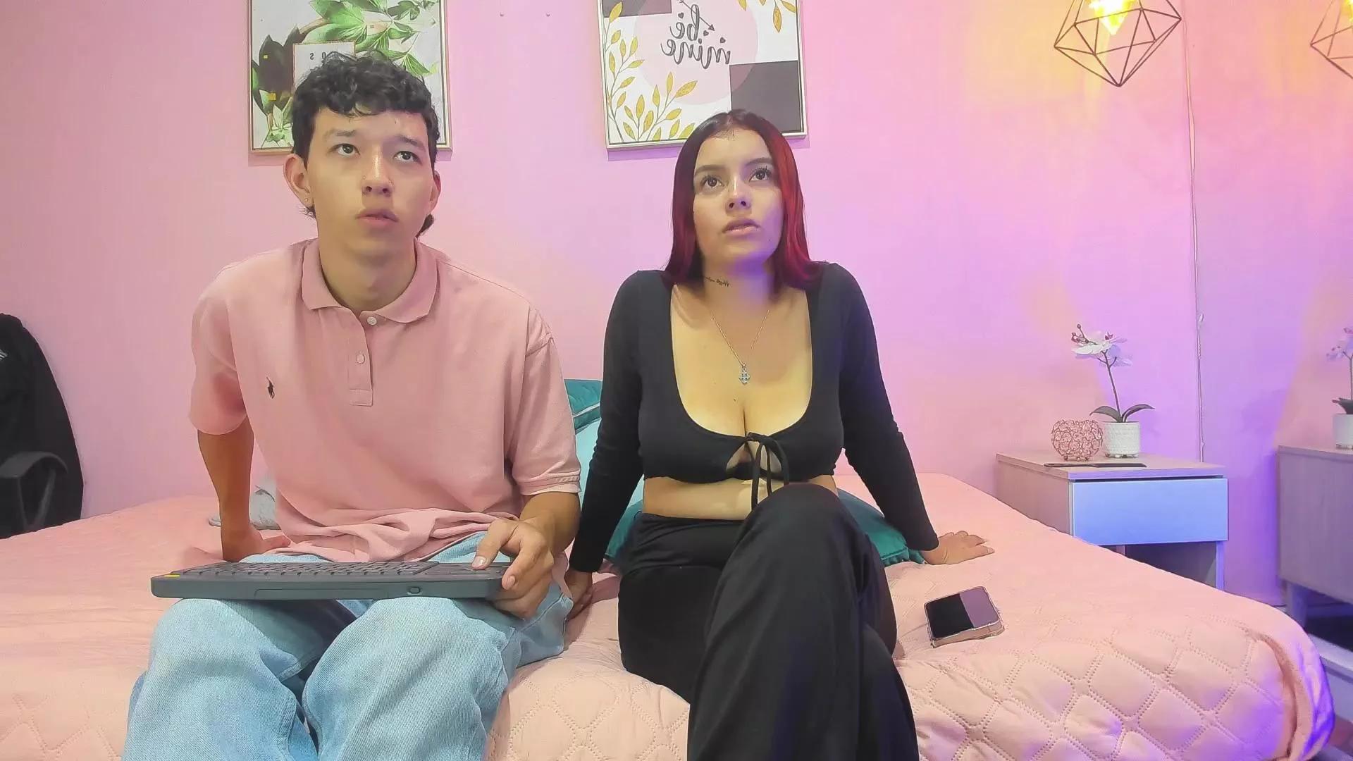 ScarletnNolan on Cam4 