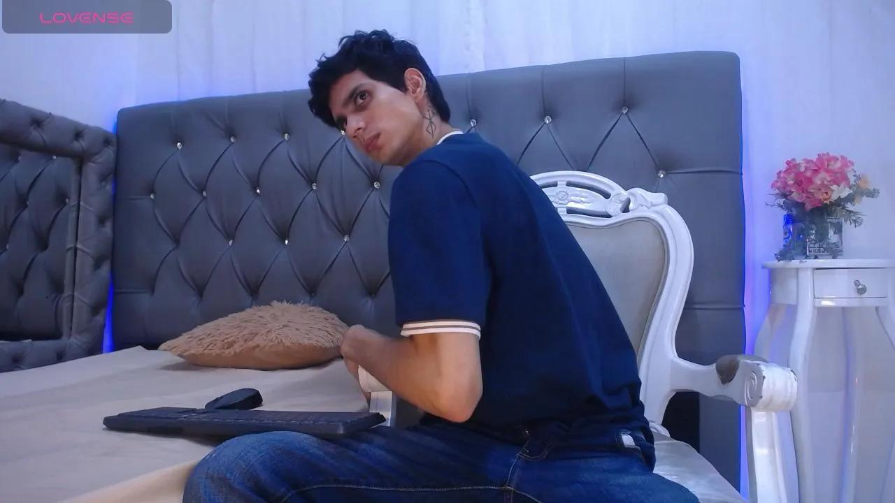 Cam4 Sebalexis7 is Freechat Sebalexis7 —  #C2C #milk #masturbation #schoolgirl #spanking #bdsm #amateur