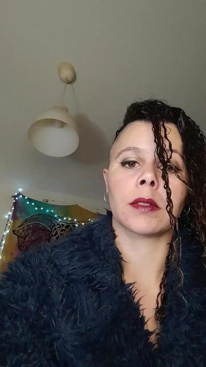 SelinaCoquine69 on Cam4 