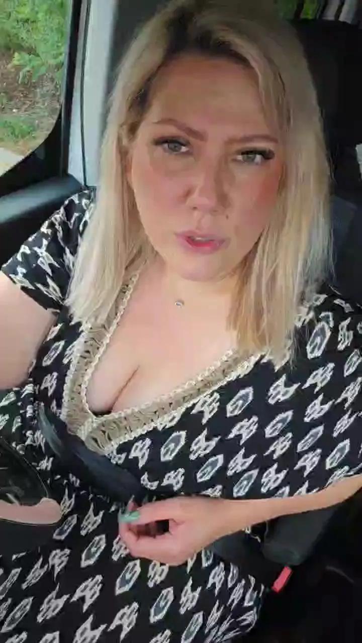 Offline SensualMinx on Cam4