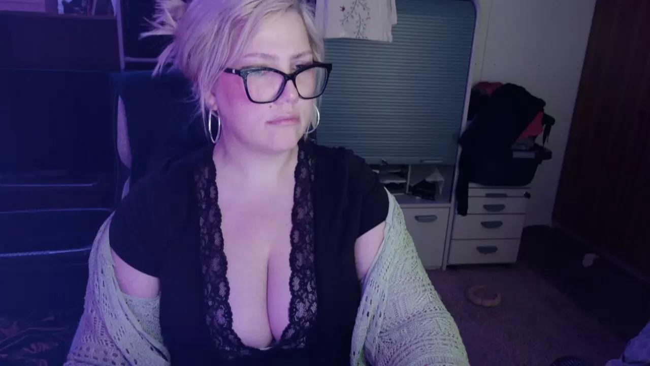 Offline SensualMinx on Cam4