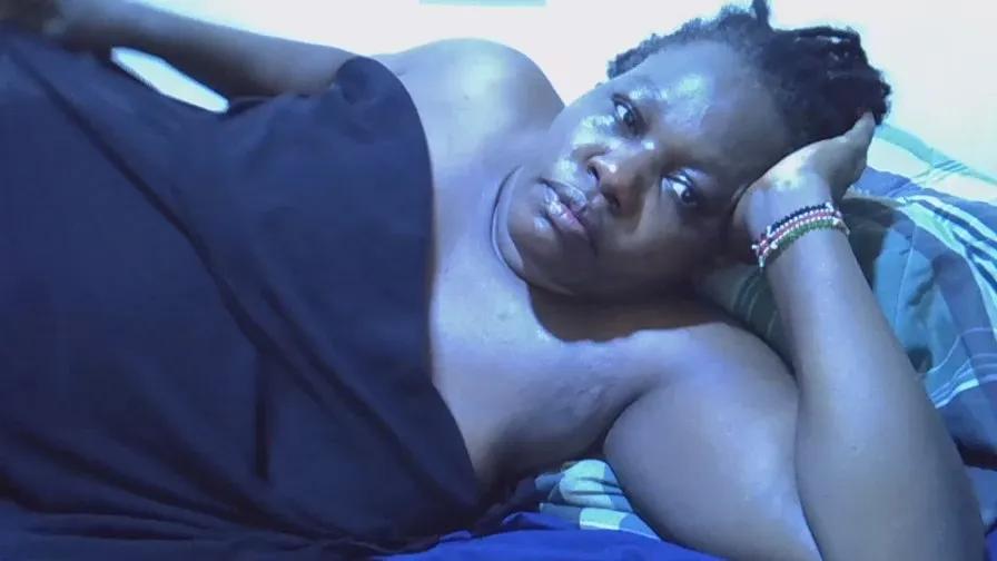 Offline sexy_ebony254 on Cam4