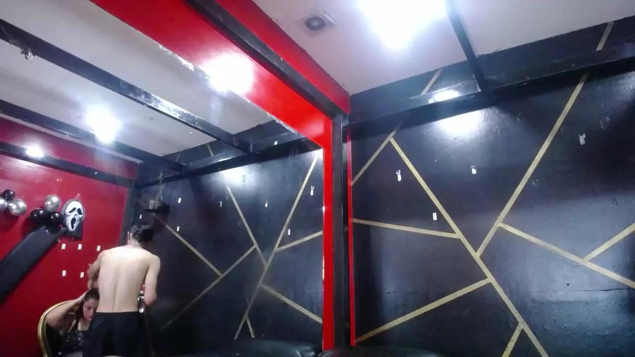 ShannelnEliott on Cam4 