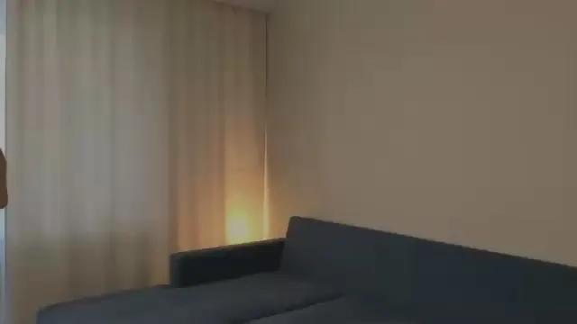 SheenaBeese on Cam4 