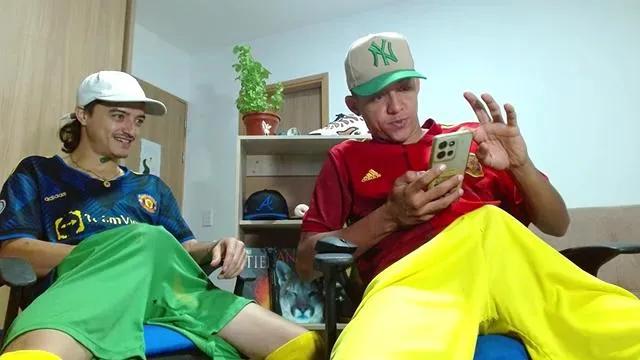 Offline Skinny23cm on Cam4