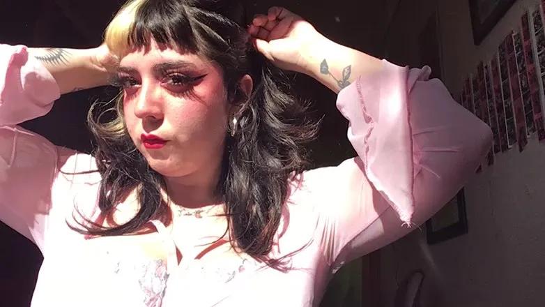 Offline Softicecream69 on Cam4