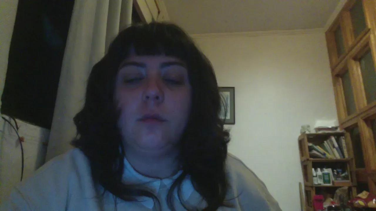 Offline Softicecream69 on Cam4