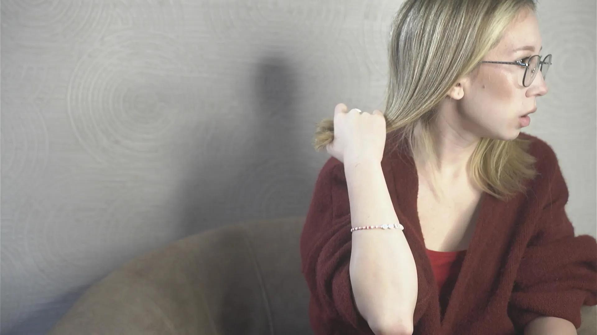 Offline SolChicoine on Cam4