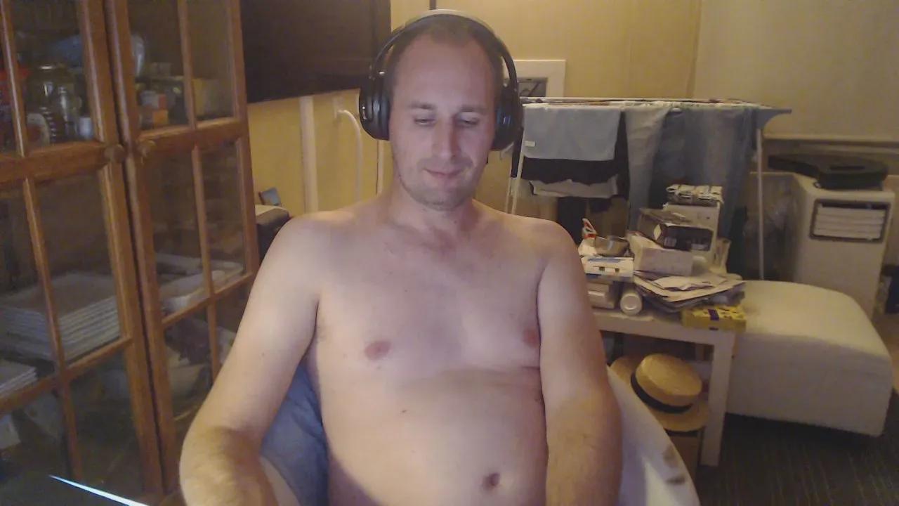 Offline speciald_xxx on Cam4