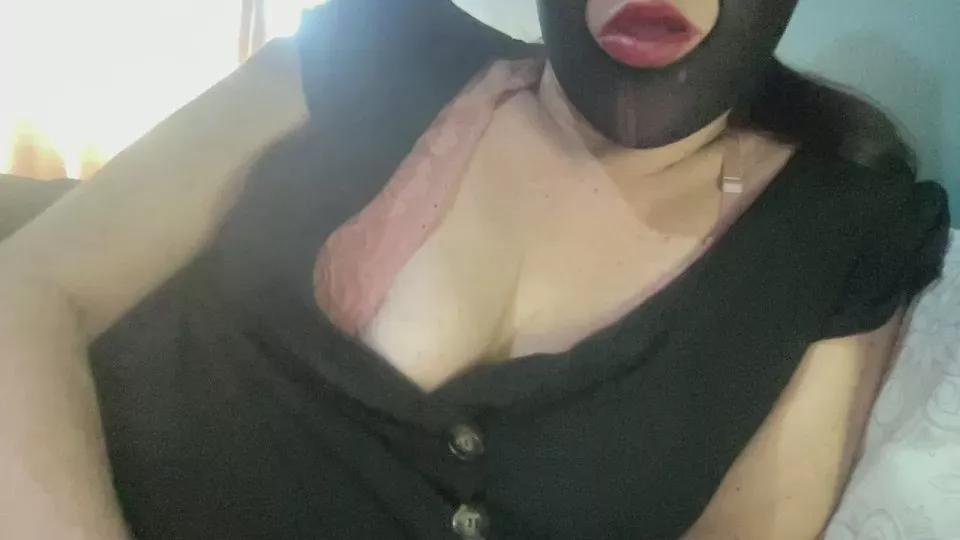 spookyspooky2 on Cam4 