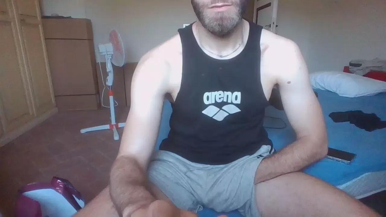 Staggatros on Cam4 