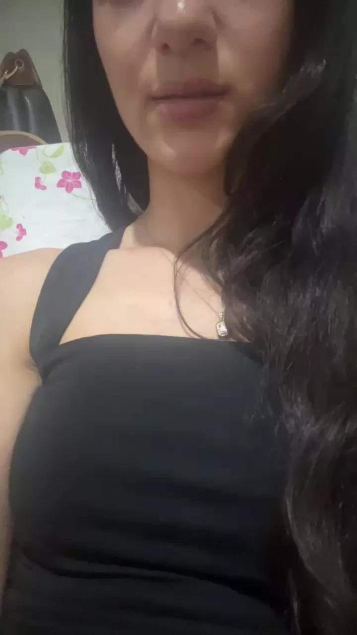 student963637 on Cam4 