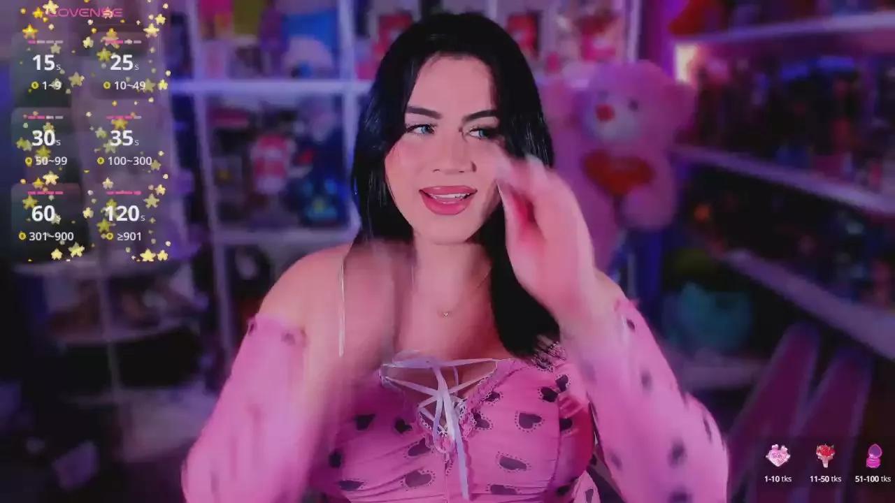 succubus_doll on Cam4 